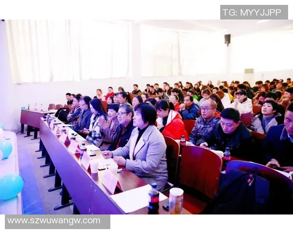 武汉足球队在亚运会上的速度表现引发热议展现出无限潜力与激情